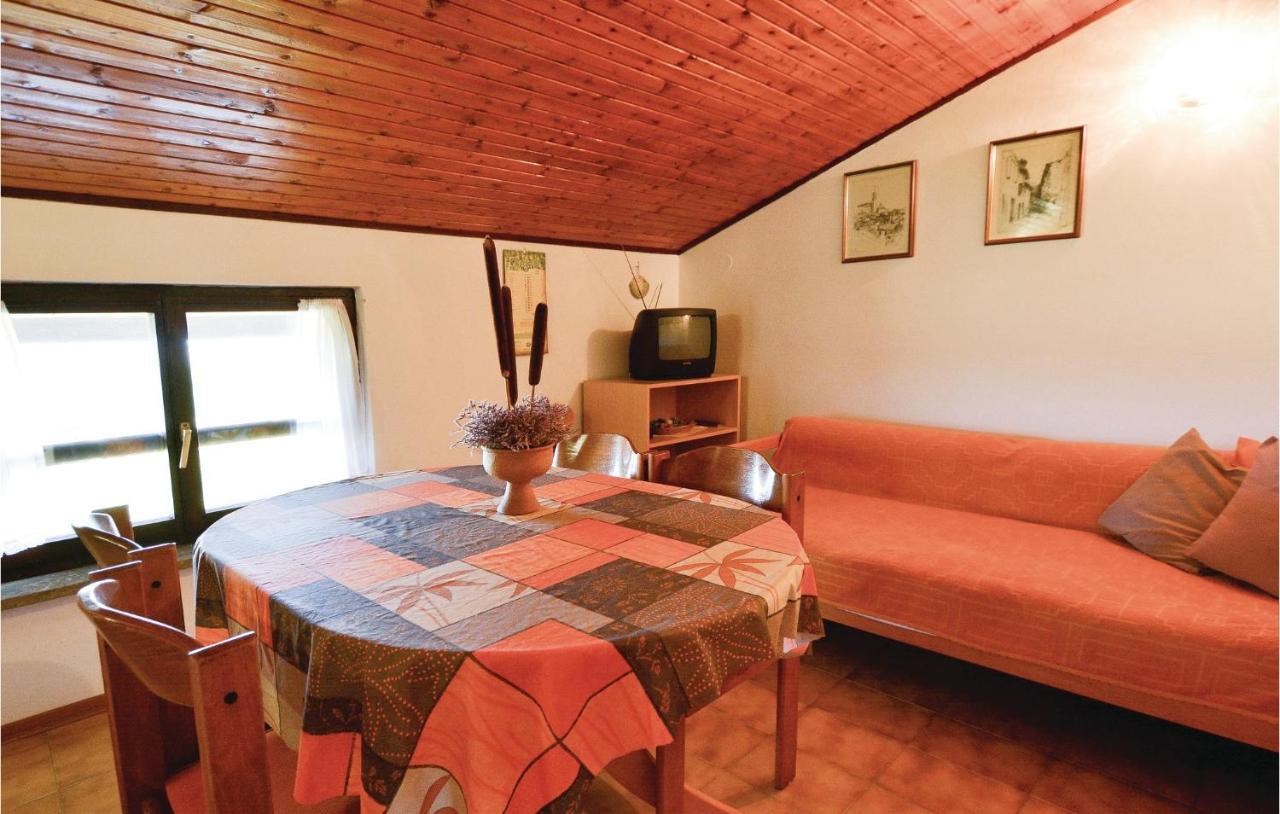 Amazing Apartment In Secovlje With Kitchen Eksteriør billede